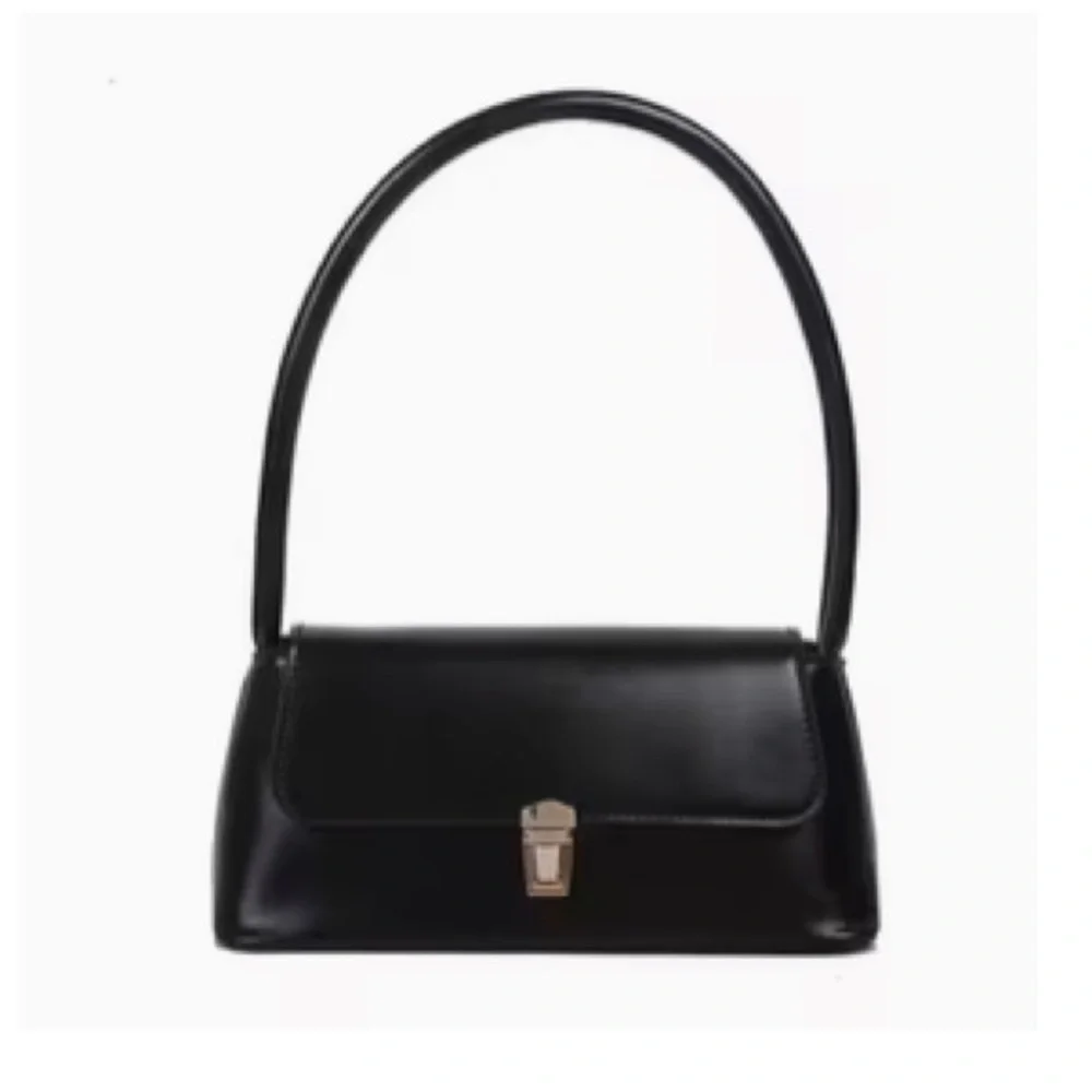 NIB Faux Leather Shoulder Bag - Picture 1 of 2